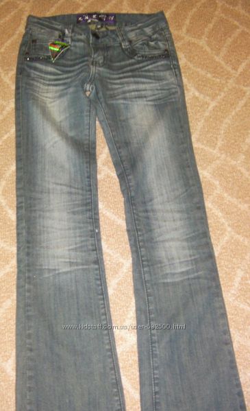 Новые джинсы Jennyfer 