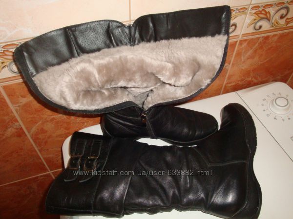 Кожаные женские сапожки 36 р.