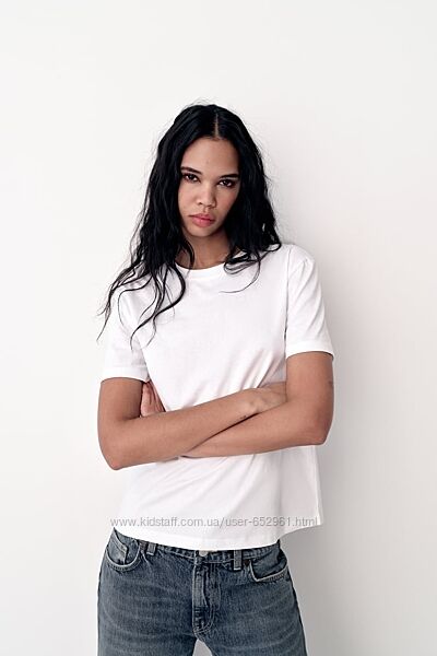 Zara базова біла футболка р. М в наявності 