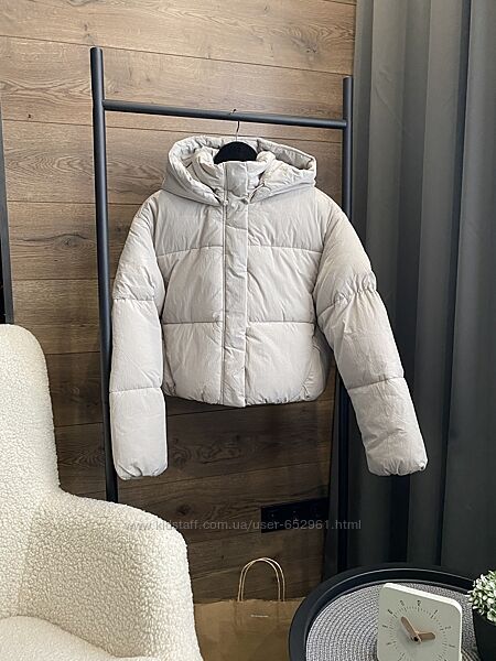 Zara нова тепла куртка р. S в наявності 