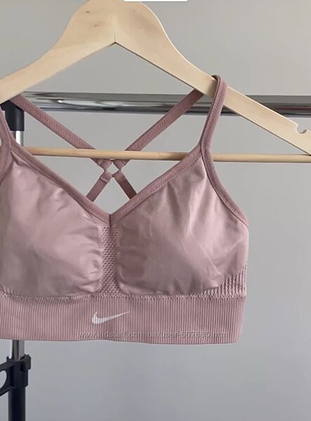 Топ Nike для тренувань