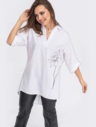 Удлиненная белая блузка свободного кроя