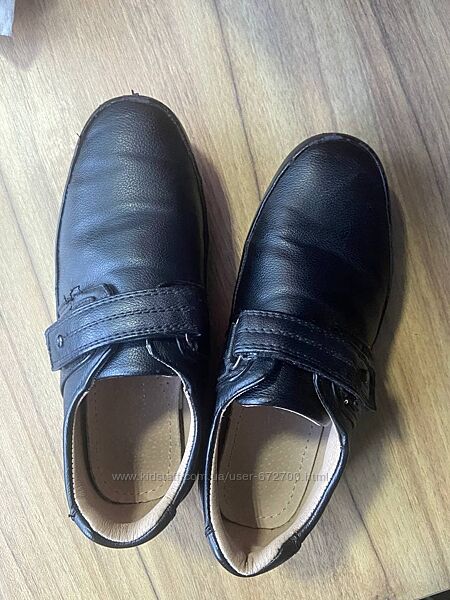 Кожаные туфли для мальчика в школу 32 р