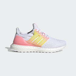 Кроссовки женские Adidas Ultraboost арт. GX9762