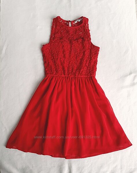 Сукня нарядна червона, довжина 80 см.