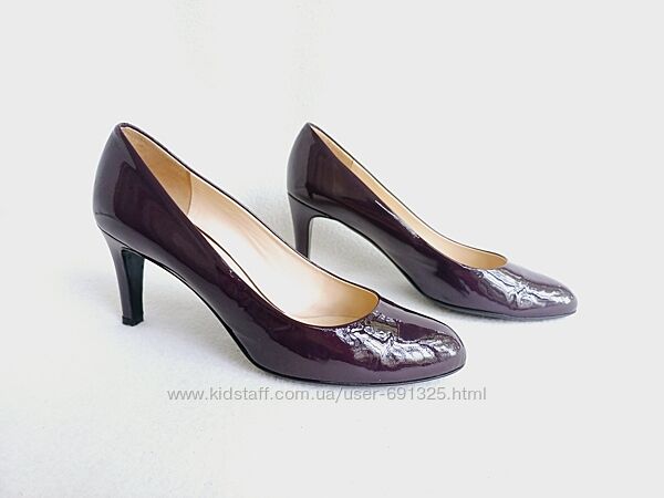 Туфлі шкіра лак бордо, устілка 25 см.
