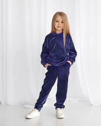 Велюрові костюми на натуральній основі