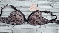 Стильний бюстгальтер Kleo