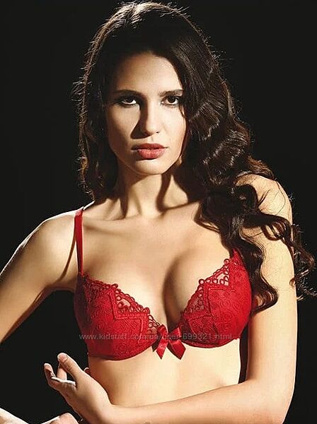 Гарний бюстгальтер Jolidon