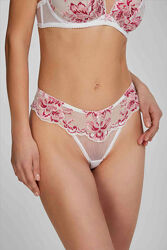 Неперевершені стрінги Kleo