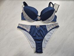 Класний комплект Vivien