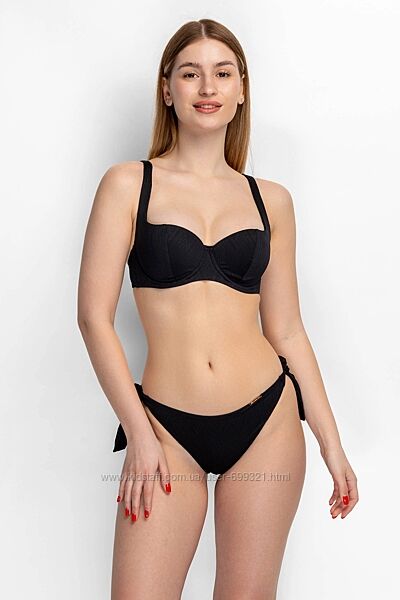 Ефектний купальник Anabel Arto