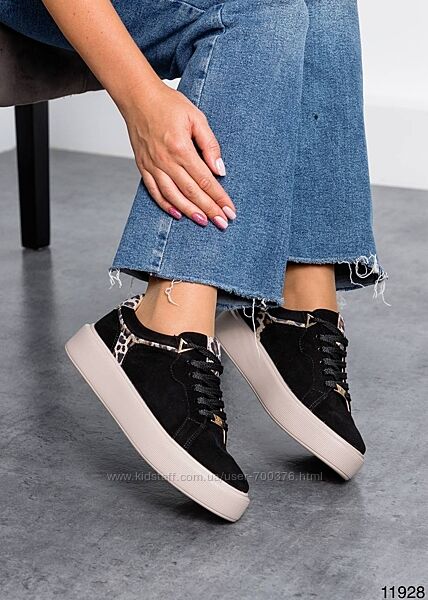 Стильні кеди, натуральна замша, чорні