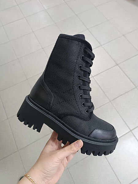 Черевики жіночі з кордури із вставками шкіри демі/зима