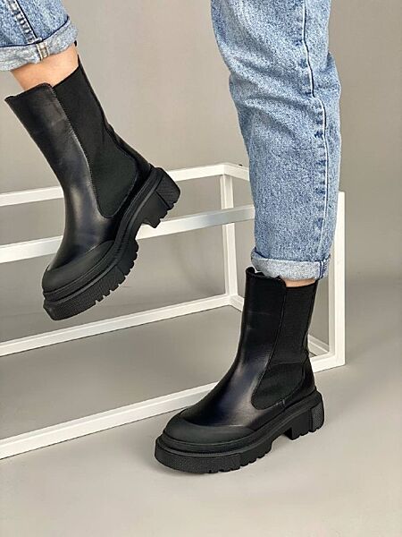 Челсі жіночі шкіряні чорного кольору демі/зима