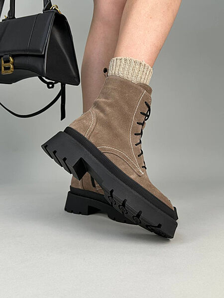 Черевики жіночі замшеві бежеві демі/зима