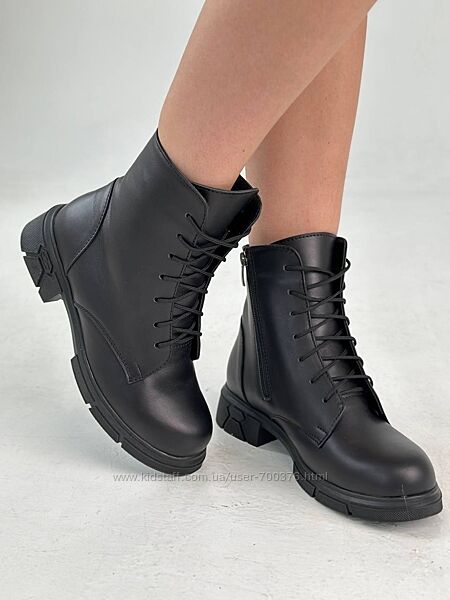 Черевики жіночі шкіряні чорного кольору демі/зима