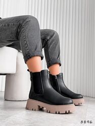 Черевики зима Jannet, натуральна шкіра/резинка, чорні