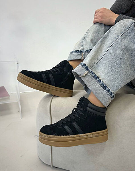 Кросівки зима чорні, натуральна замша