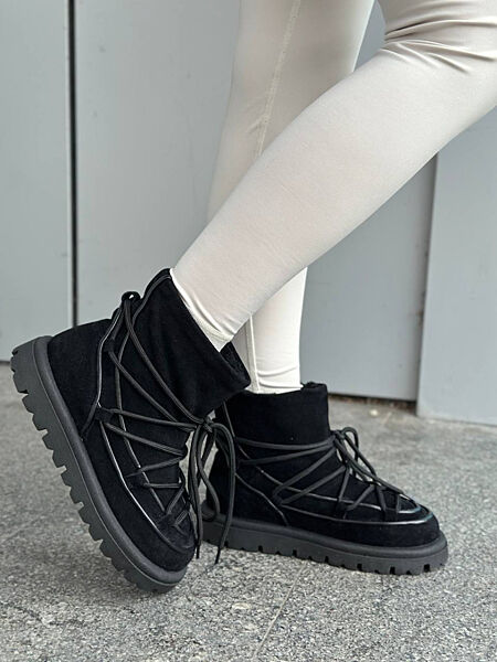 Уггі жіночі, натуральна замша, чорного кольору