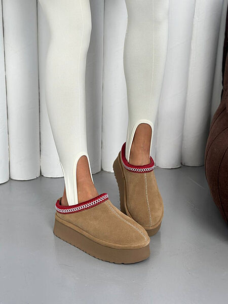 Уггі жіночі, натуральна замша, пісочного кольору, короткі