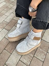 Уггі жіночі, натуральна замша, сірого кольору, на липучках