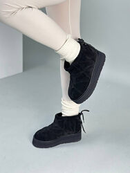 Уггі жіночі, натуральна замша, чорного кольору