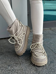 Уггі жіночі, натуральна замша, бежевого кольору