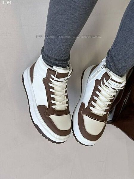 Кросівки високі зима, білі