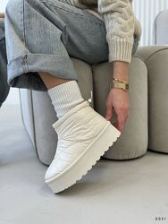 Дутики молоко, на високій підошві, водонепроникна плащівка