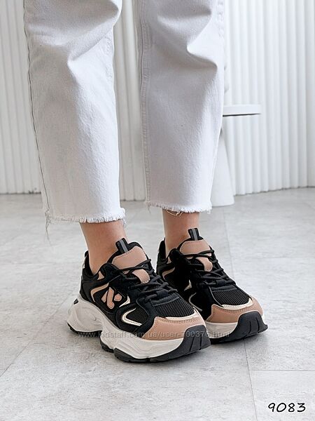 Кросівки Lisa чорні