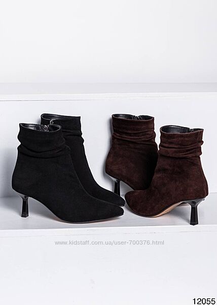 Черевики на зручних підборах, натуральна замша, чорні/шоколад