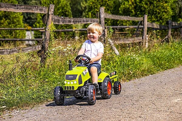 Дитячий трактор на педалях з причепом Falk на вік від 2 до 5 років