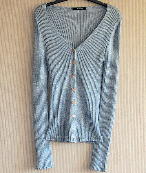 Серебристая кофточка, фирменный свитер и кофта, S/M/L