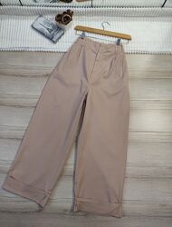 Широкі бежеві брюки з підворотом Bershka p XL