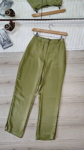 Сатинові оливкові брюки Zara p M