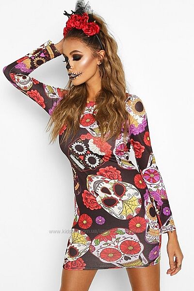 Boohoo. Англия. В наличии. Платье футболка с яркими черепами хеллоуин.