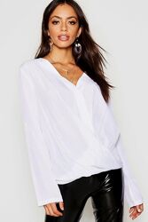 Boohoo. Англия. Блуза с воланами.