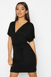 Boohoo. Англия. В наличии. Платье на запах с поясом.