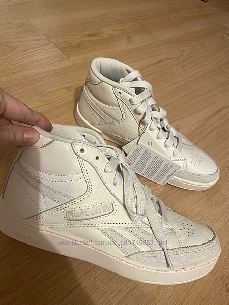 Кожаные кроссовки reebok