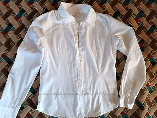 Класична біла сорочка