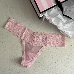 Колекція мереживних трусиків Victorias Secret у розмірах XS, S, M, L