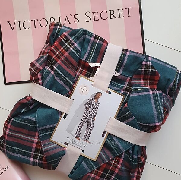 Тепленькі фланелеві піжами від Victorias Secret у розмірі  XS, S, M