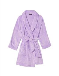 Тепленький халат ніжного бузкового кольору від Victoria&acutes Secret 