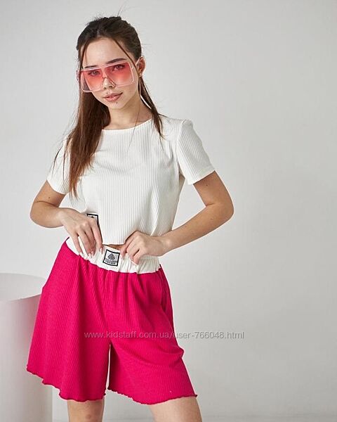 Літній костюм для дівчинки підлітка з шортами. розпродаж