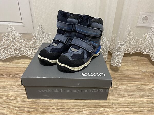 Зимние ботинки 