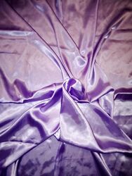 Хустка, яскрава, гарна.