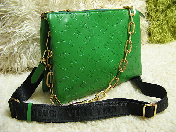 CумкаLV луи виттон в стиле известного бренда  LV
