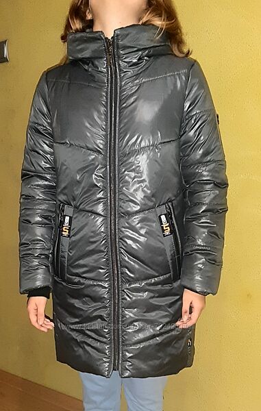 Зимова фірмова підліткова куртка