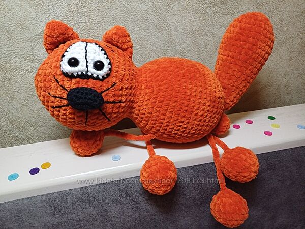 Вязаный кот, мягкая игрушка. Плюшевый котик